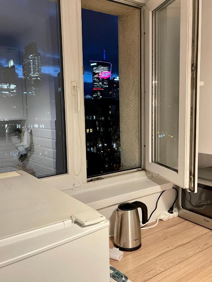 Holiday Metro Fast Wifi Tv'70 Netflix Hbo Appletv Varsovia Exterior foto